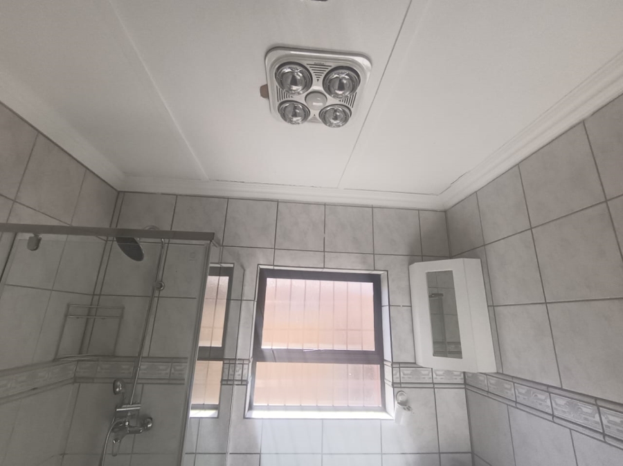 3 Bedroom Property for Sale in Minerva Gardens Northern Cape
